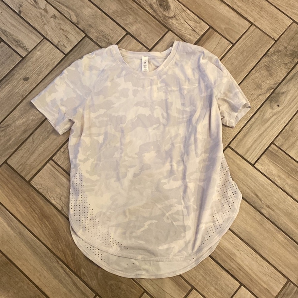 Lululemon UV Protection Running Short Sleeve Shirt - Size 2